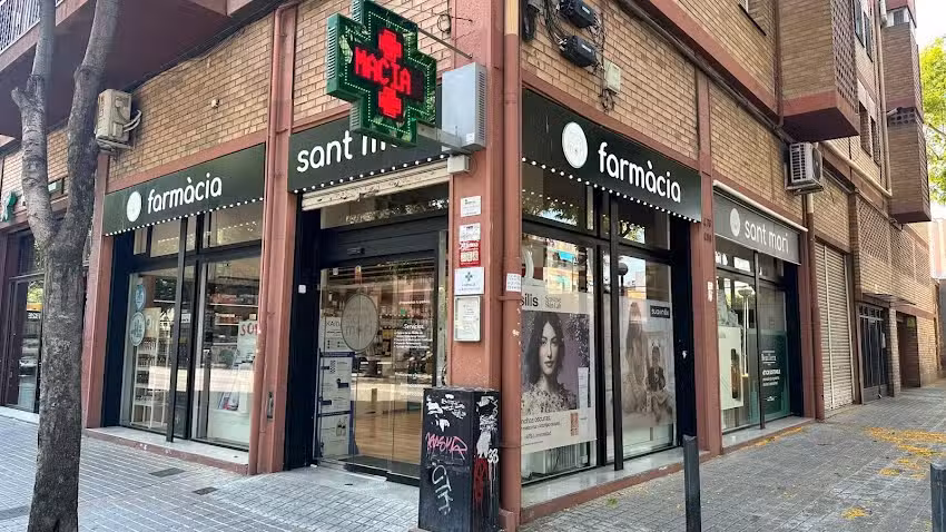 Farm&agrave;cia Sant Mori