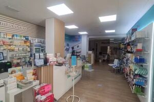 Farmacia Santa Adela