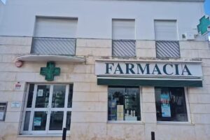 Farmacia Taraguilla, Lcda.Esther Hidalgo Moreno