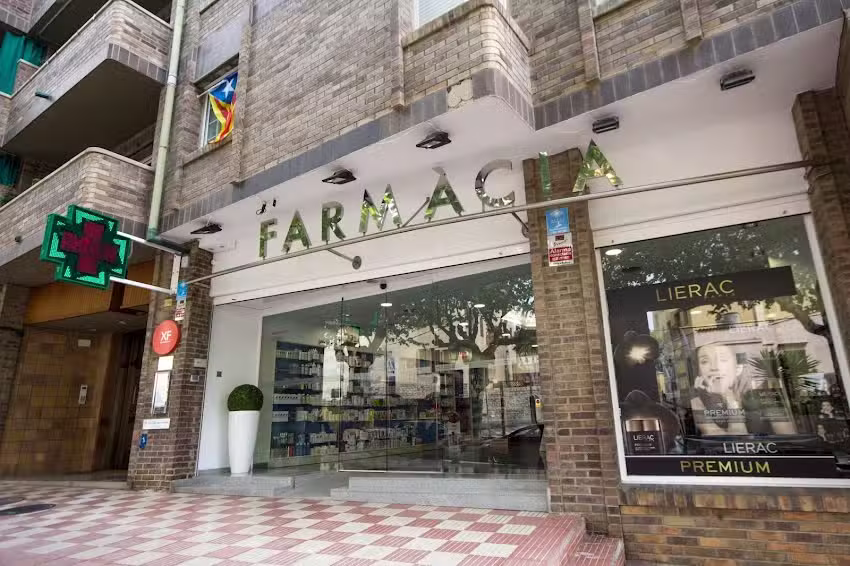 Farm&agrave;cia Tei&agrave;