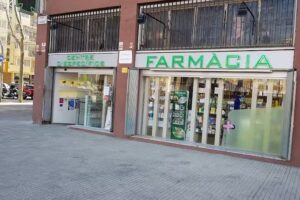 Farm&agrave;cia Tintor&eacute; Cb