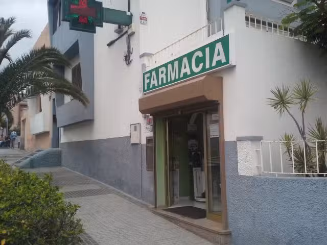Farmacia Tom&aacute;s Ram&iacute;rez Est&eacute;vez