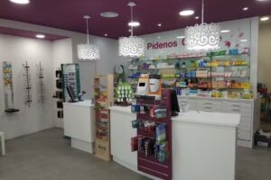 Farmacia Torre de la Plata (Lda. M. Jos&eacute; Caballero D&aacute;vila)