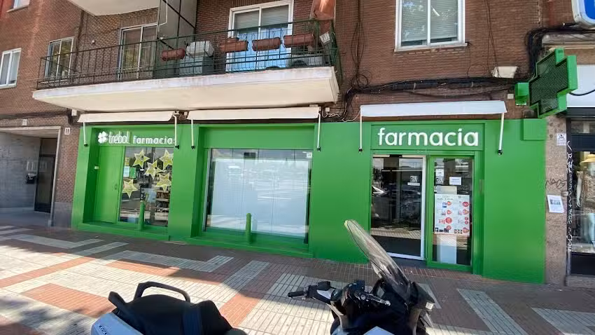 Farmacia Tr&eacute;bol Canillejas