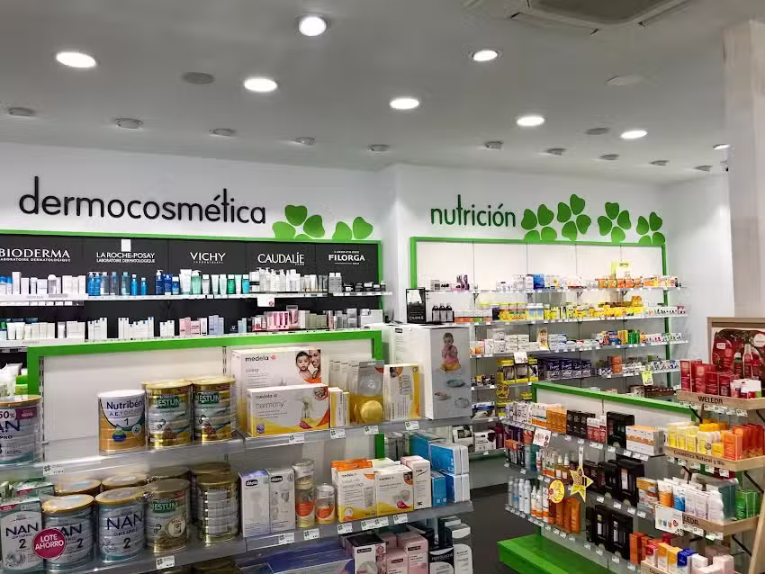 Farmacia Tr&eacute;bol Castelo
