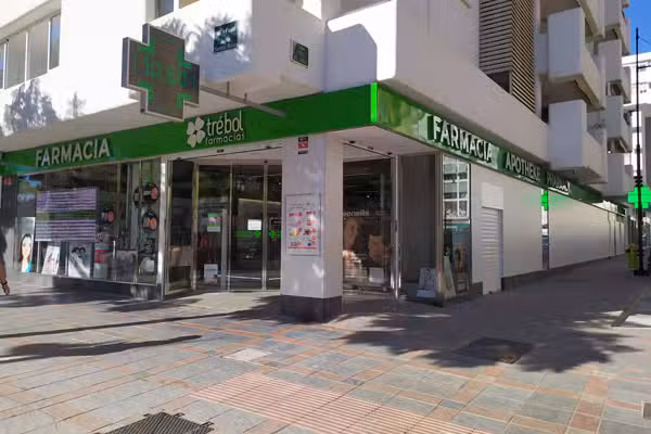 Farmacia Tr&eacute;bol Fuengirola 24H