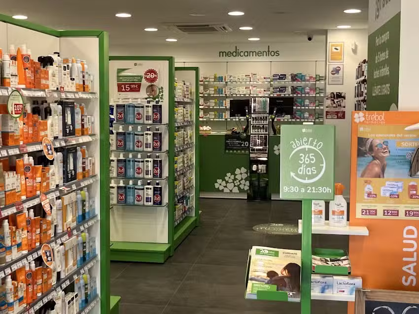 Farmacia Tr&eacute;bol Qui&ntilde;&oacute;n