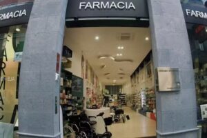 FARMACIA TRIANA 24