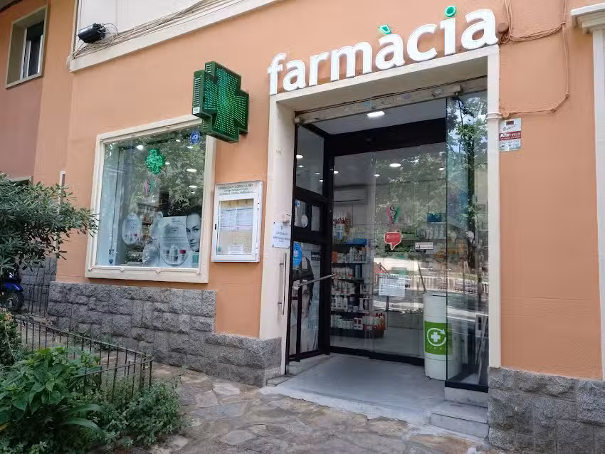 Farm&agrave;cia Vallcarca