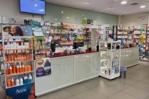 Farmacia Valle Incl&aacute;n Carballo