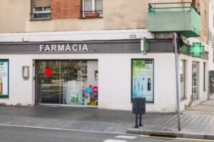 Farm&agrave;cia Vallet