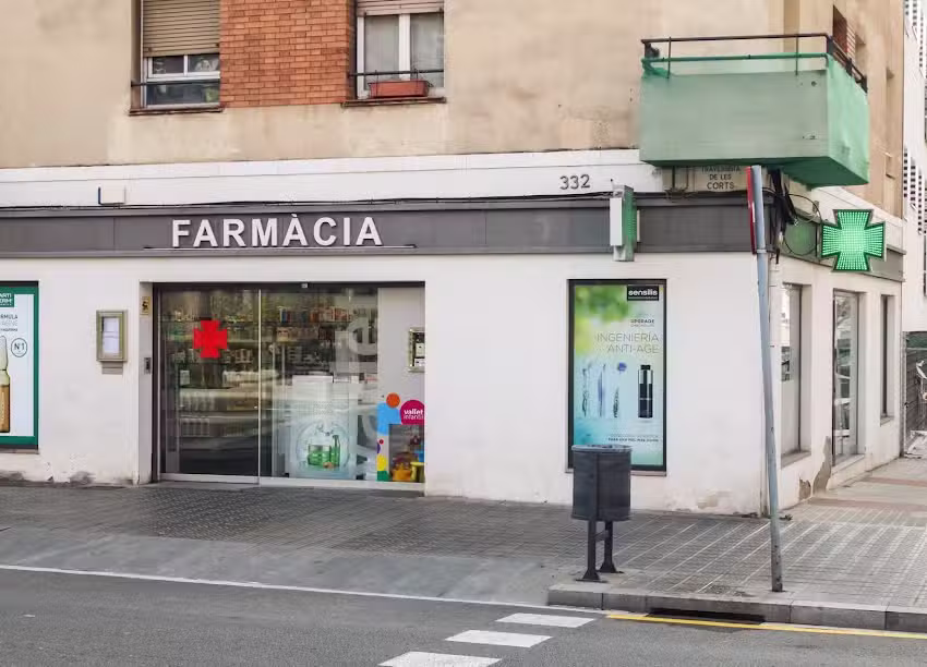 Farm&agrave;cia Vallet