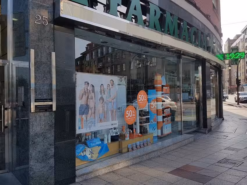 Farmacia Vensalud Ch&aacute;varri