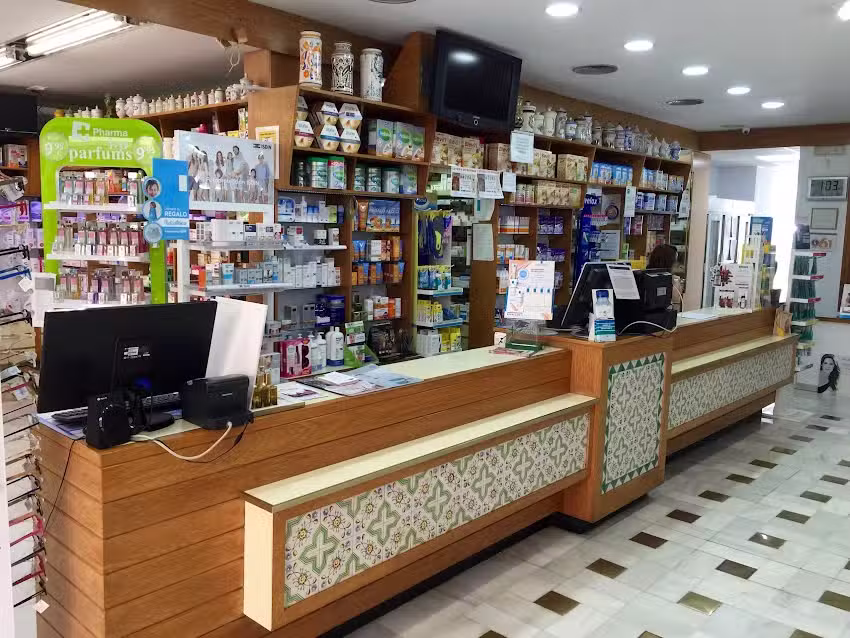 Farmacia VERACENTRO (Lcdo.Juan de la Cruz)