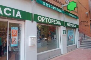 Farmacia V&iacute;ctor Camus Tirilonte