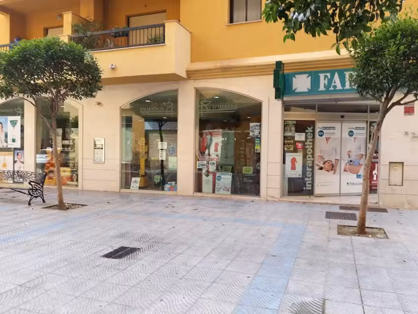 Farmacia V&iacute;ctor Navarro Manosalbas