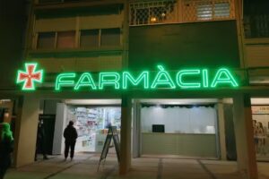 Farm&agrave;cia VICTOR SAPI&Ntilde;A PEDROL