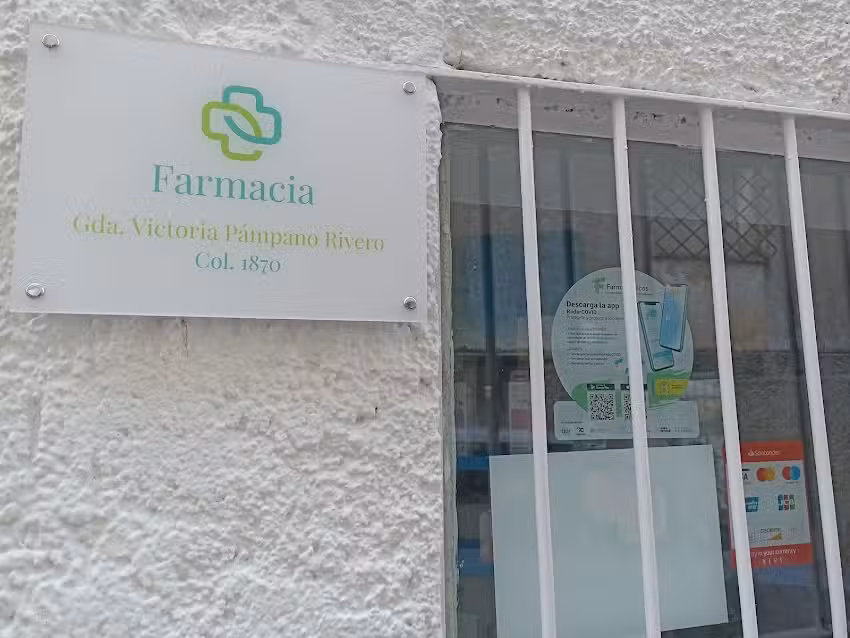 Farmacia Victoria P&aacute;mpano Rivero