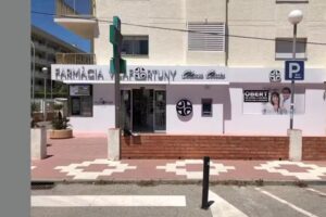 Farm&agrave;cia Vilafortuny