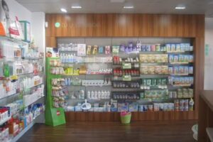 Farmacia Village. Farmacia 12 horas en Las Rozas