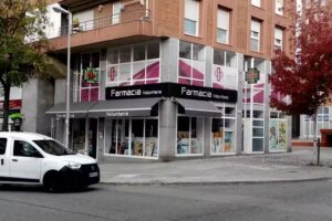 Farm&agrave;cia Voluntaris Llda. M&ordf; Rosa Sol&agrave; Garcia