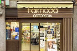 Farmacia y Ortopedia 12H Mart&iacute;n Ye Liu