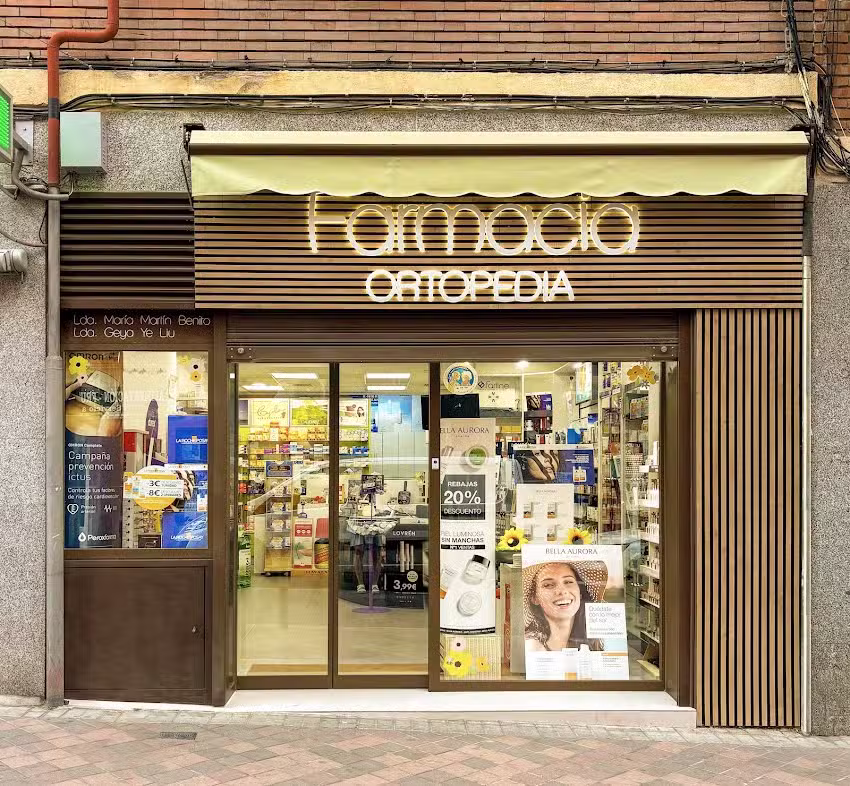 Farmacia y Ortopedia 12H Mart&iacute;n Ye Liu