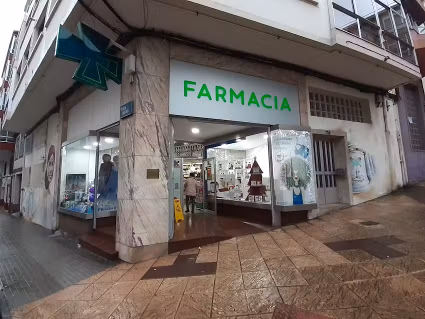 Farmacia Y&aacute;&ntilde;ez L&oacute;pez