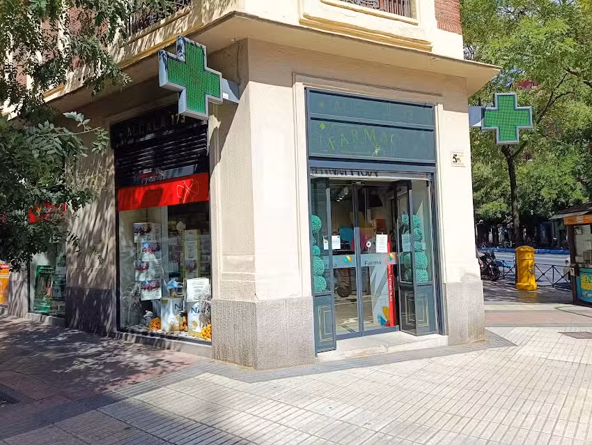 Guerrero Palacio , C.B.