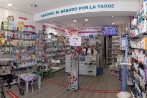 LA FARMACIA DE ELVIRA (Lda. Marta Torres Martín)