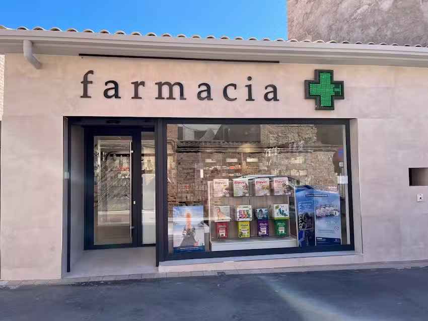 Lcdo. BORJA MUR JUNQUERAS