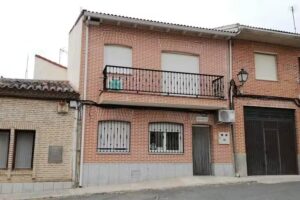 Lda. Flora D&iacute;az L&oacute;pez