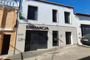 M&ordf; ELENA CE&Ntilde;A GUISADO