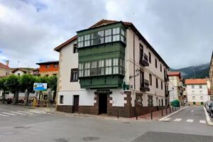 Mar&iacute;a del Pilar Blanco Bomb&iacute;n