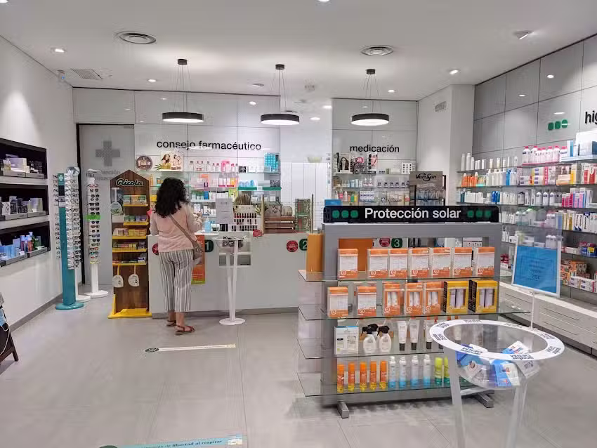 Mart&iacute;nez Raposo Helena