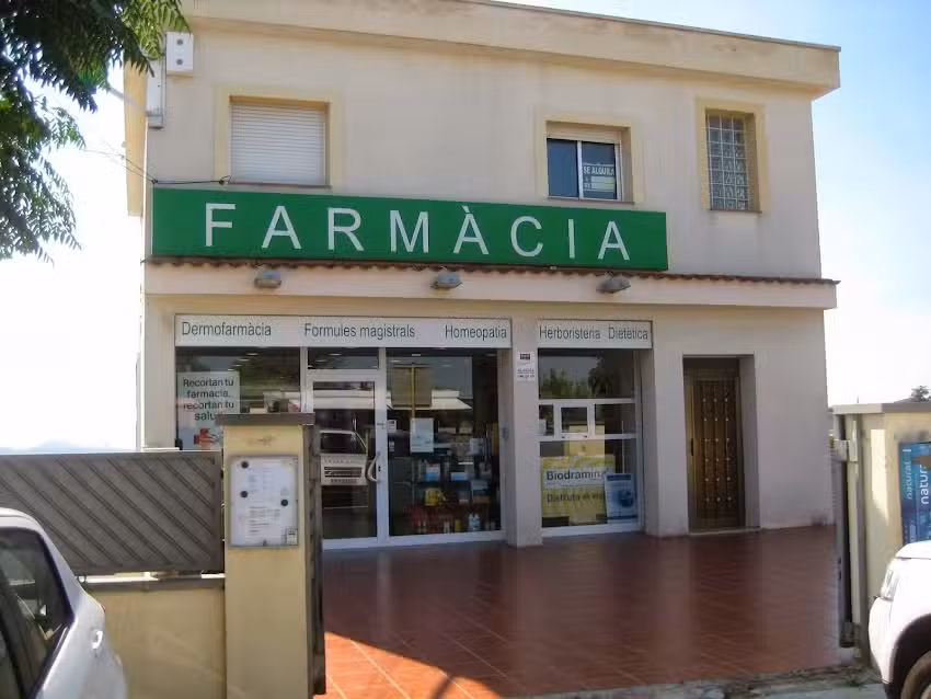 N&uacute;ria Bertol&iacute;n Parra