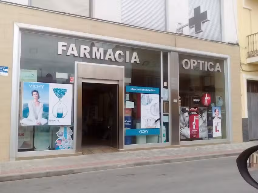 PAEZ DE LA VEGA FARMACEUTICOS C.B.